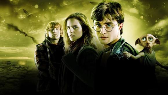 Efsane Harry Potter serisi dizi oluyor... Senaristler çalışmaya başladı!